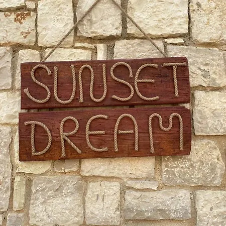 Sunset Dream Himarë