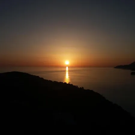 Sunset Dream Hotel